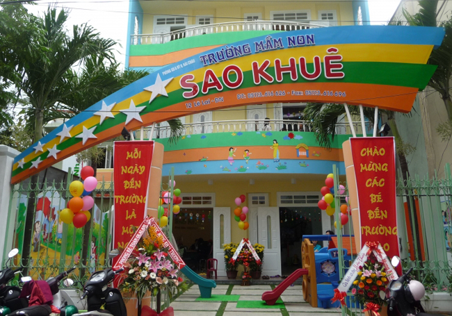 Biển quảng cáo trường mầm non đẹp, sáng tạo và thu hút