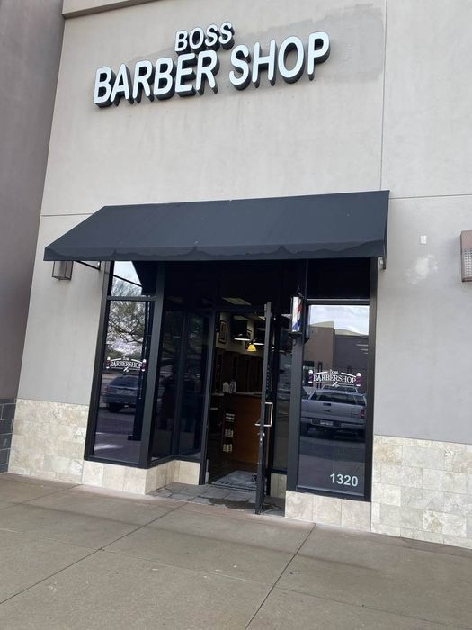 Thiết kế bảng hiệu barber shop