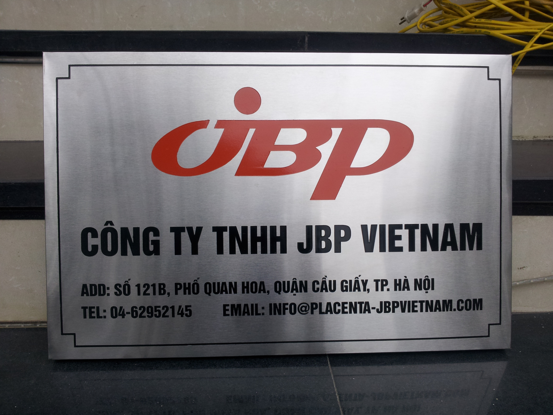 Thiết kế biển công ty chuyên nghiệp