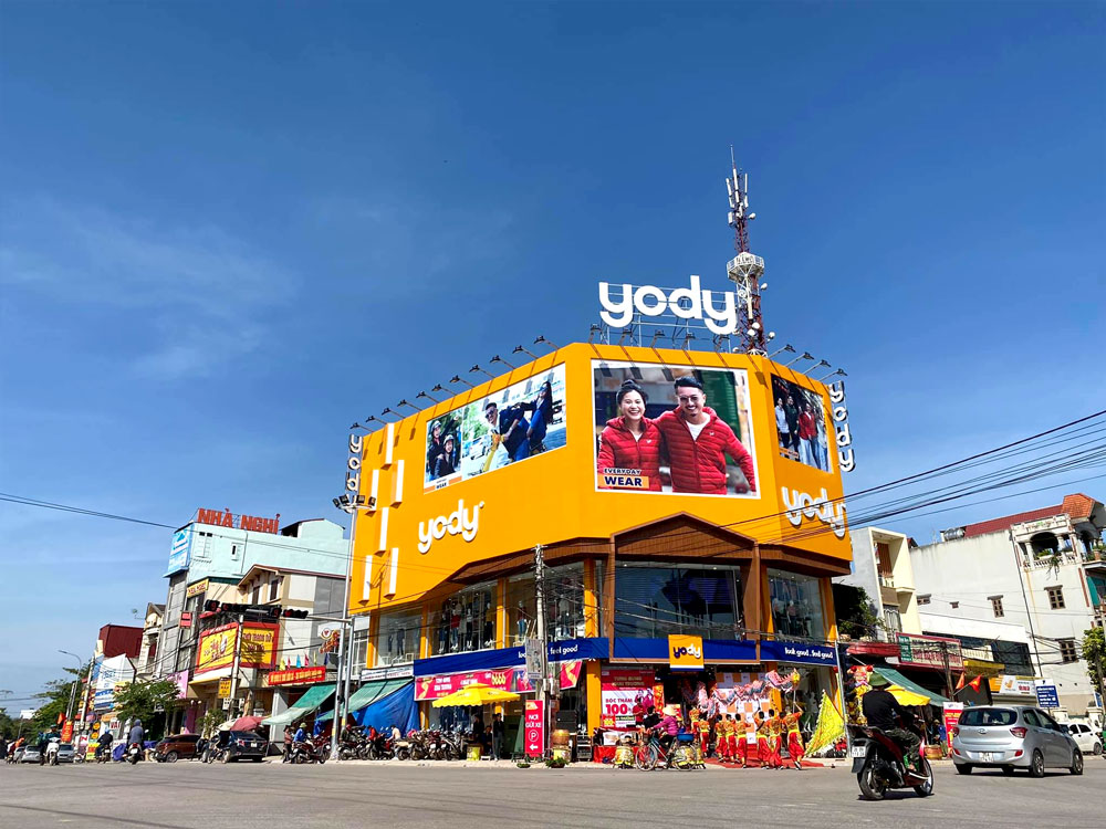 Bảng quảng cáo shop quần áo