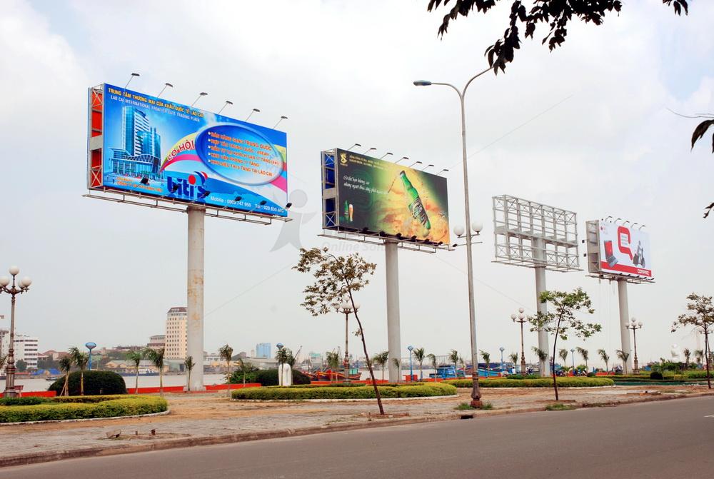 Thiết kế thi công quảng cáo