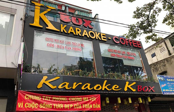 Mẫu bảng hiệu karaoke đẹp