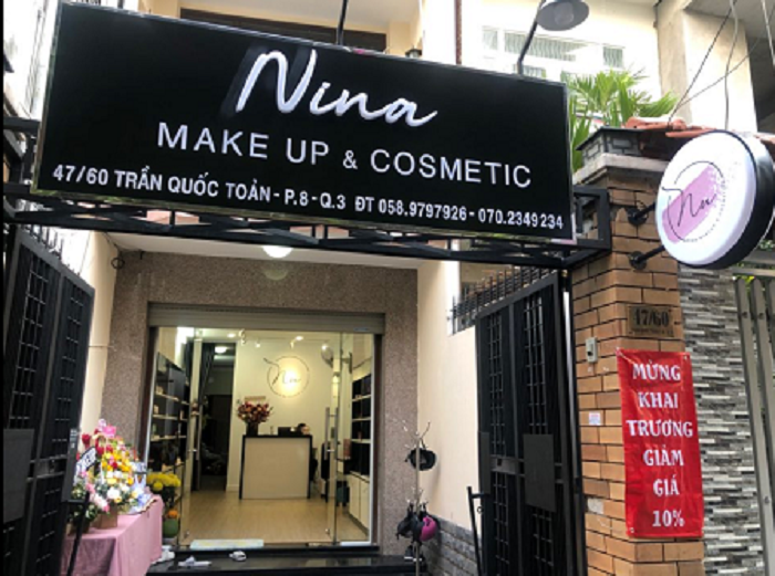 Thiết kế bảng hiệu makeup chuyên nghiệp