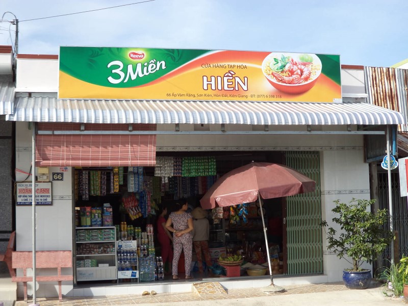 Mẫu bảng hiệu cửa hàng tạp hóa đẹp