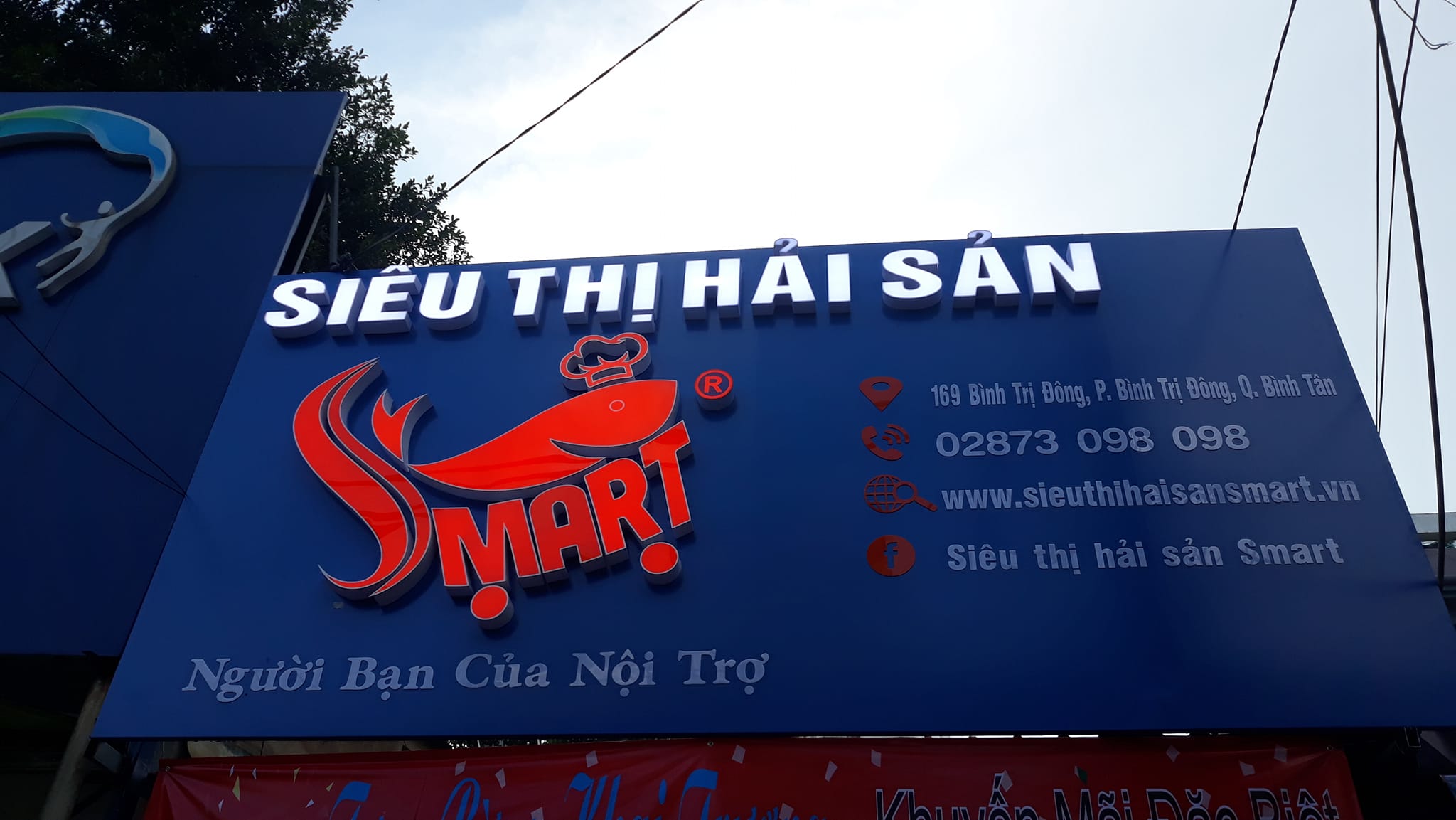 Thi công biển hiệu quảng cáo chuyên nghiệp tại TP.HCM