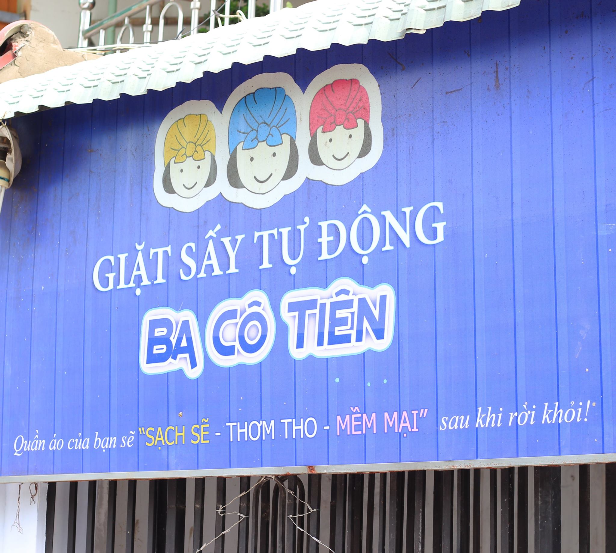 Mẫu biển quảng cáo giặt là