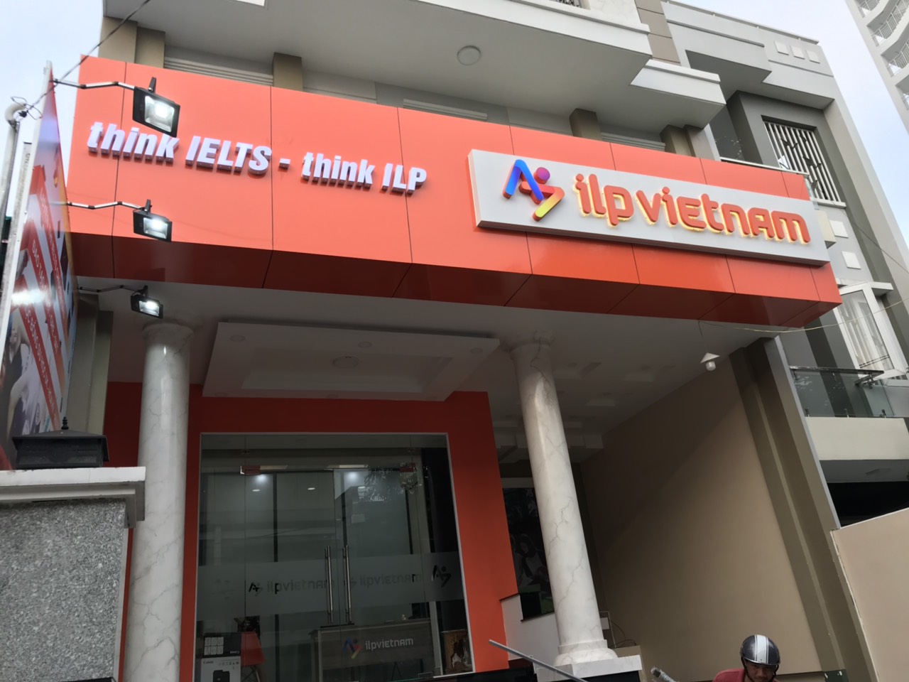 Thi công bảng hiệu Thủ Đức
