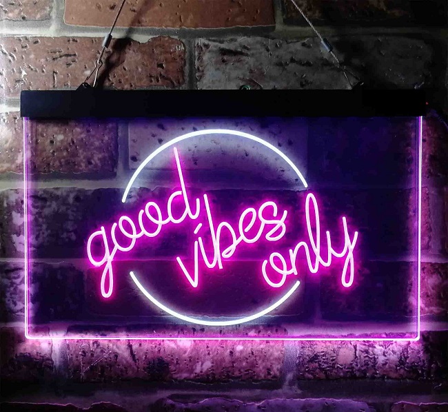 Làm bảng hiệu đèn neon