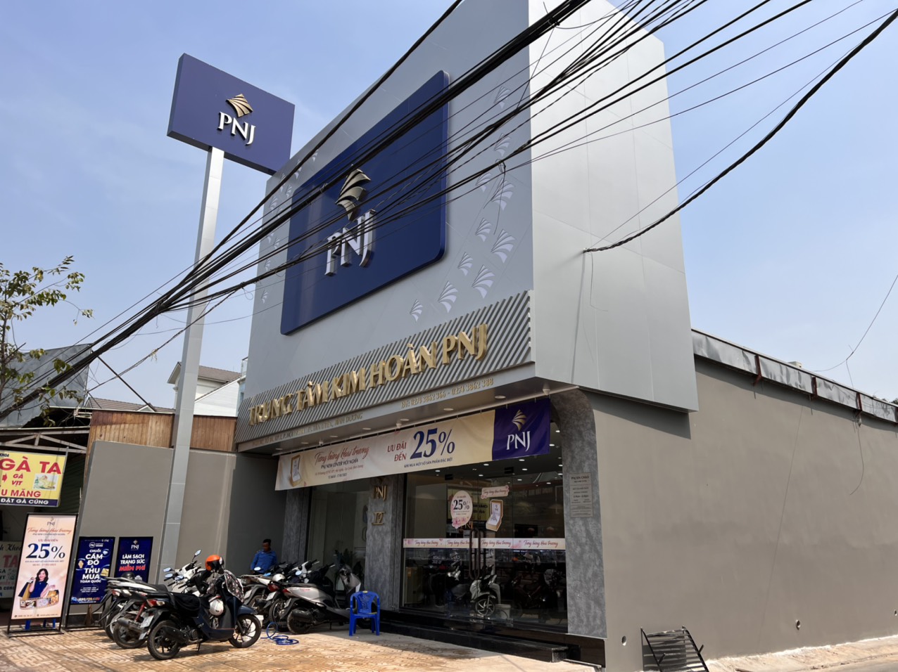 Mẫu bảng hiệu quảng cáo đẹp, ấn tượng và hiệu quả cao