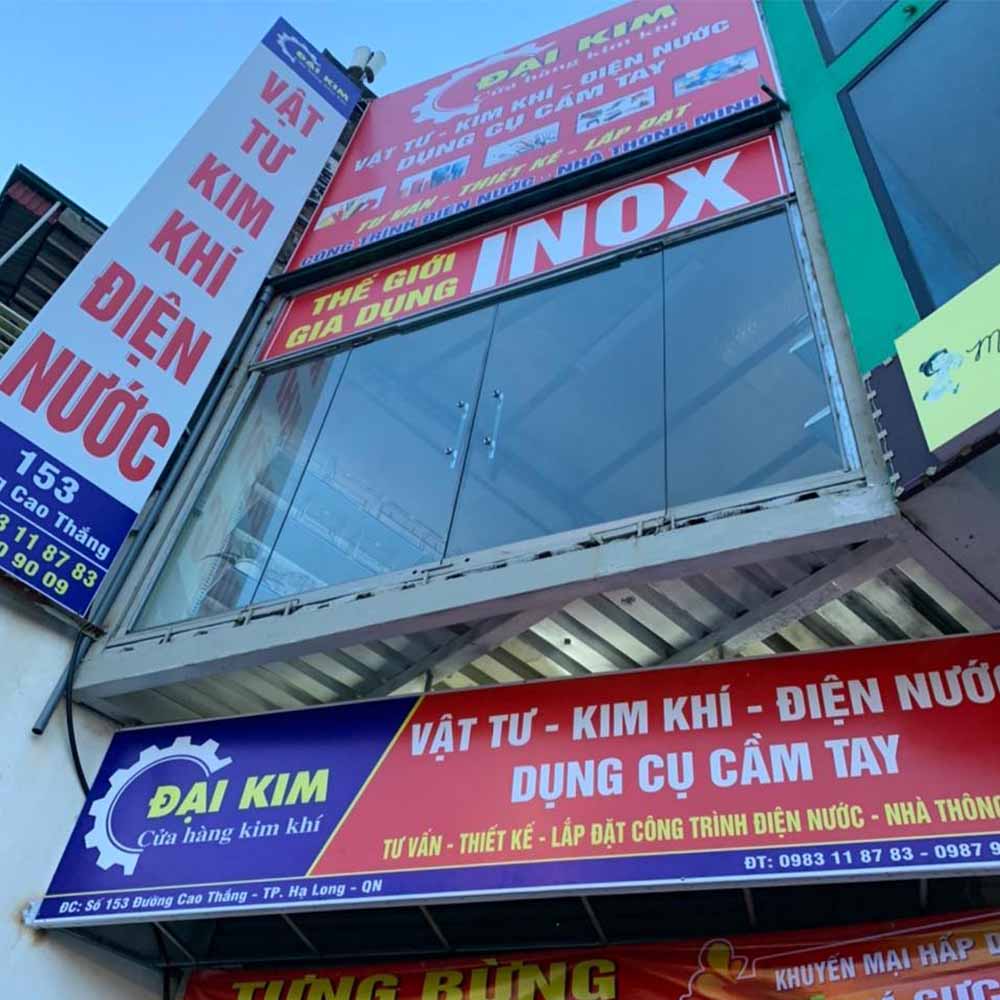 Thiết kế biển hiệu cửa hàng đẹp