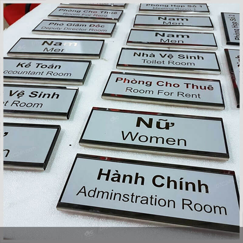 Bảng tên phòng làm việc