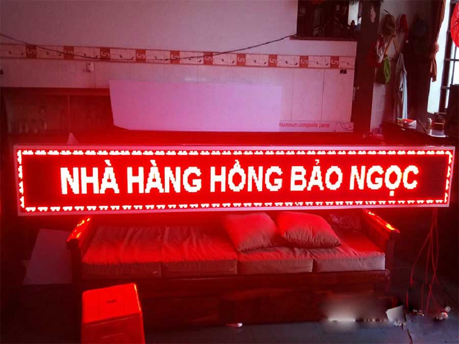 Hộp đèn LED chạy chữ