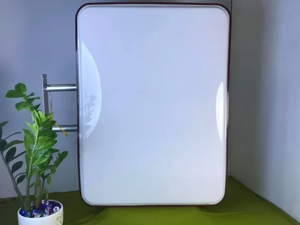 Hộp đèn hút nổi mica