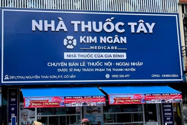 Bảng Hộp Đèn Nhà Thuốc