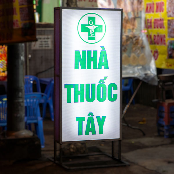 Bảng Hộp Đèn Nhà Thuốc
