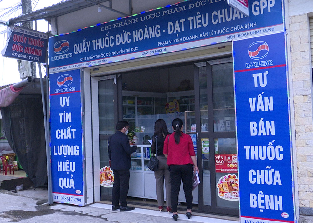 Mẫu bảng hiệu quầy thuốc