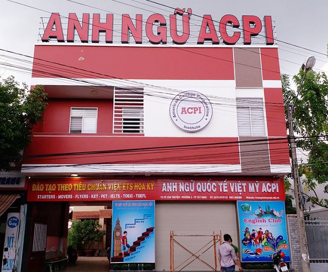 Thi Công Bảng Hiệu Tòa Nhà