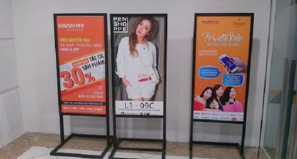 Standee khung sắt TP.HCM