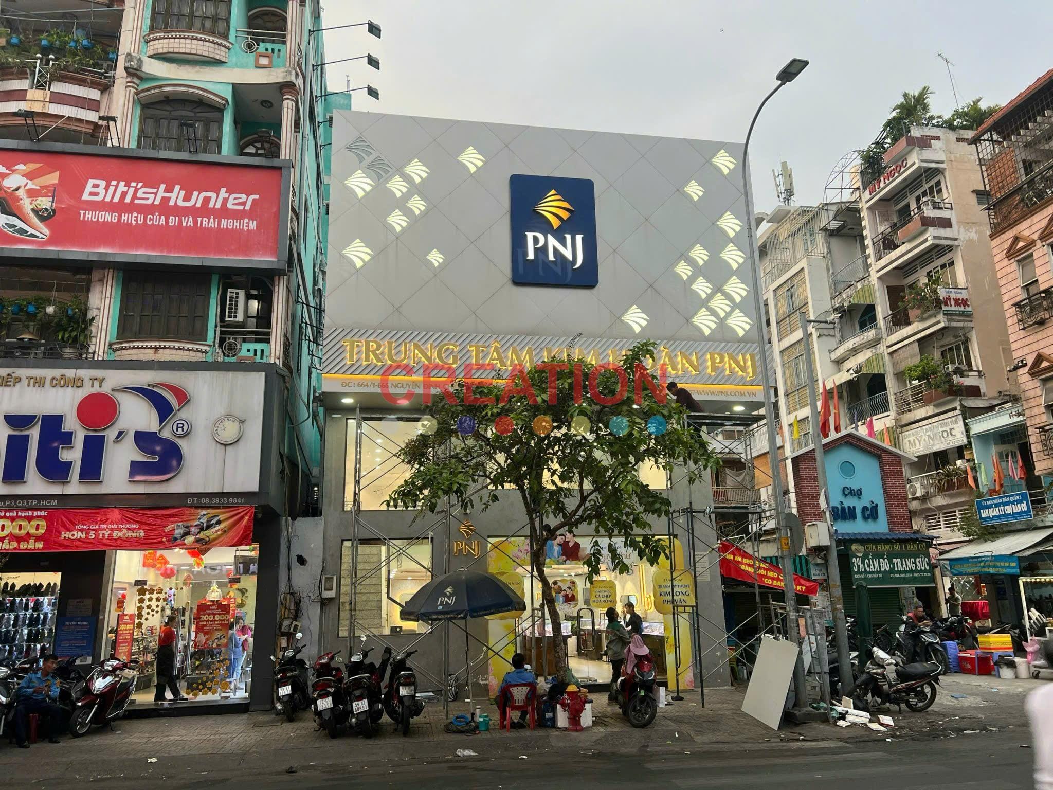 Thi công bảng hiệu quảng cáo tại Hồ Chí Minh