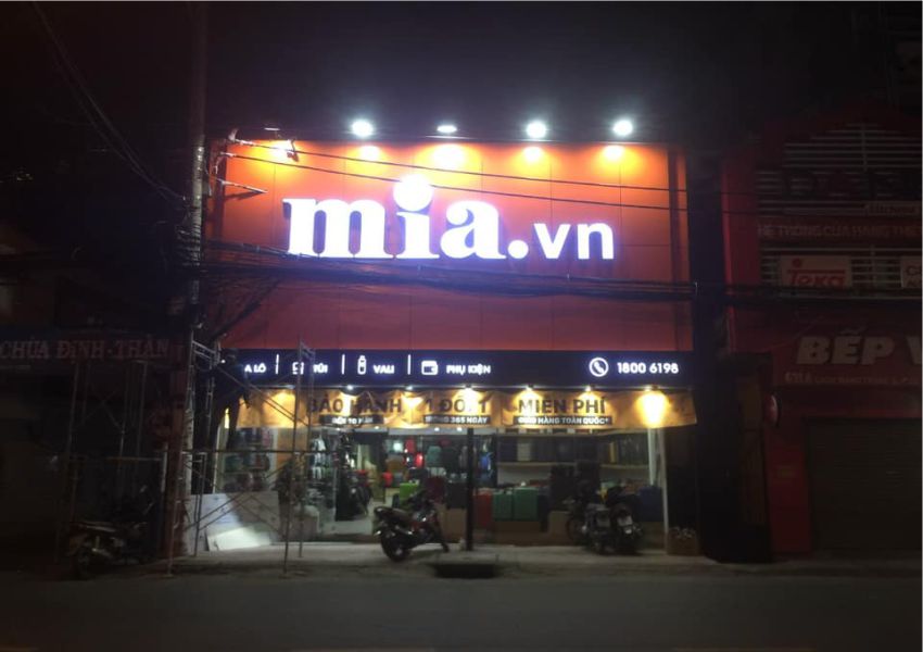 Mẫu bảng hiệu chữ nổi có đèn