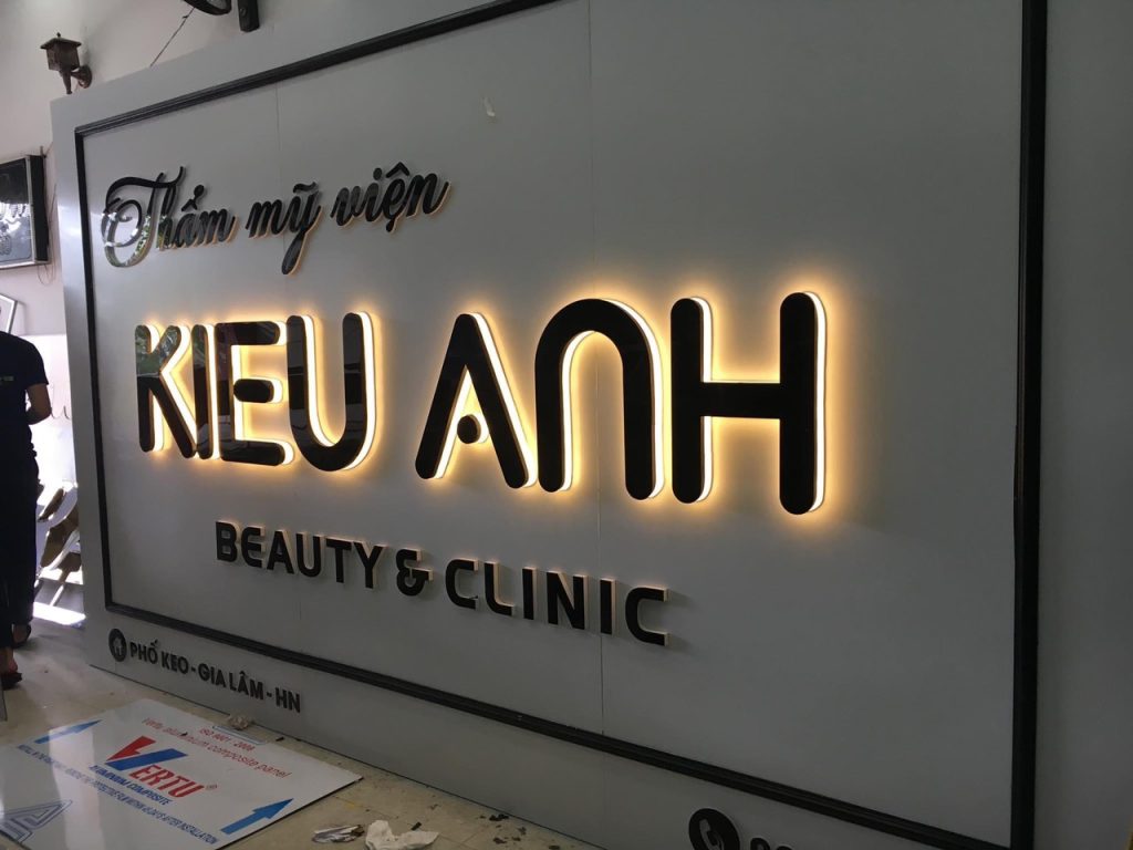 Mẫu bảng hiệu chữ nổi có đèn