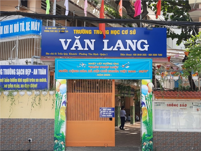 Mẫu bảng hiệu trường học