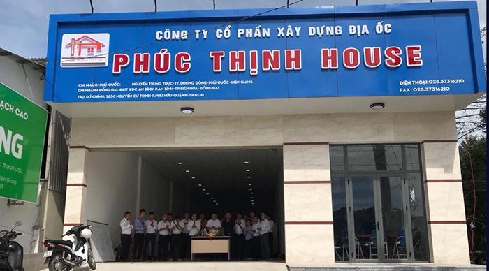 Mẫu bảng hiệu bằng alu