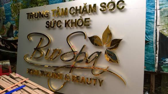 Mẫu bảng mica quảng cáo đẹp