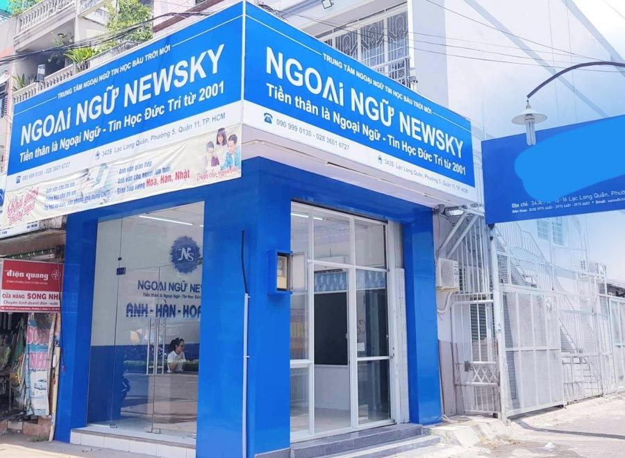 Thi công biển hiệu trung tâm tiếng Anh
