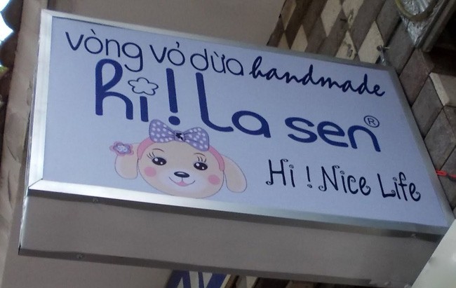 Thi công hộp đèn bảng hiệu