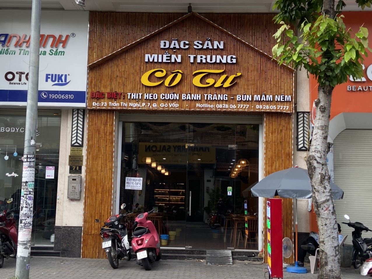 Thi công bảng gỗ quảng cáo
