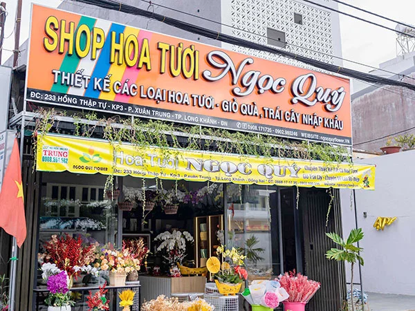Thi công bảng hiệu shop hoa