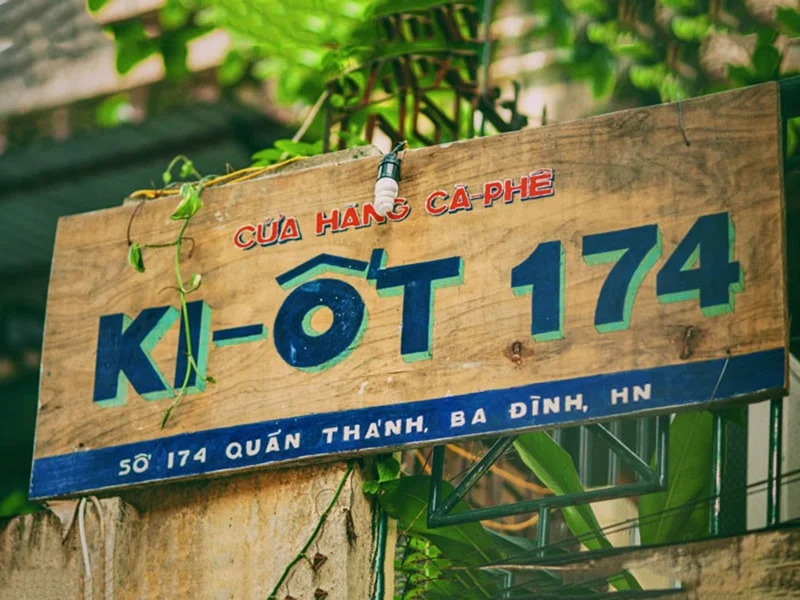 Thiết kế bảng hiệu gỗ