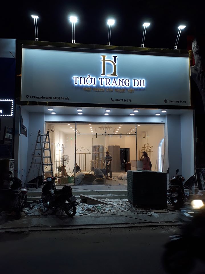 Thi công bảng hiệu inox tại TP.HCM