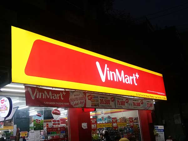 Thi công biển quảng cáo gắn tường chuyên nghiệp tại TP.HCM