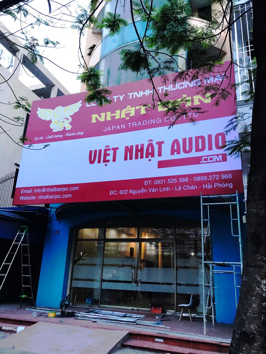 Thi công biển bạt quảng cáo chất lượng cao