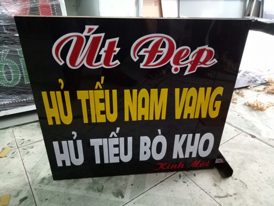 Thi công bảng hiệu vẫy