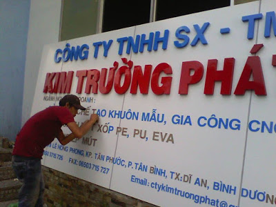 Thi công bảng hiệu giá rẻ TP.HCM