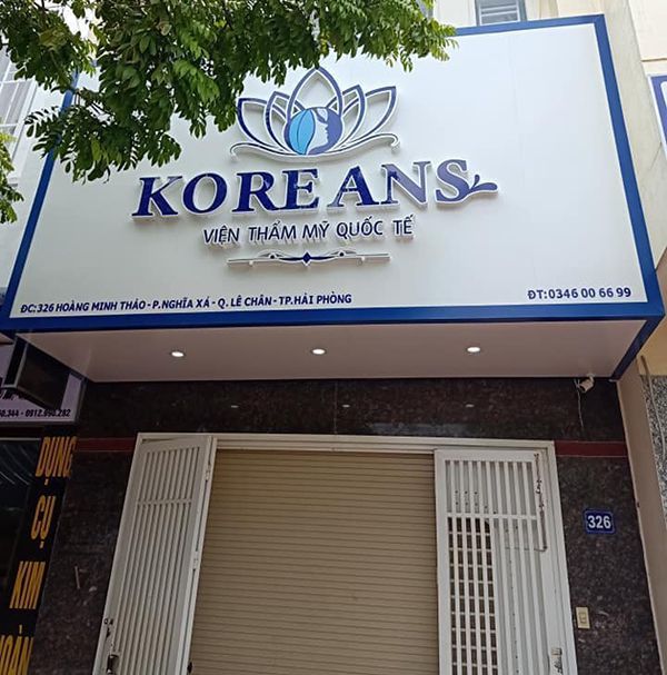 Thi công bảng hiệu sang trọng