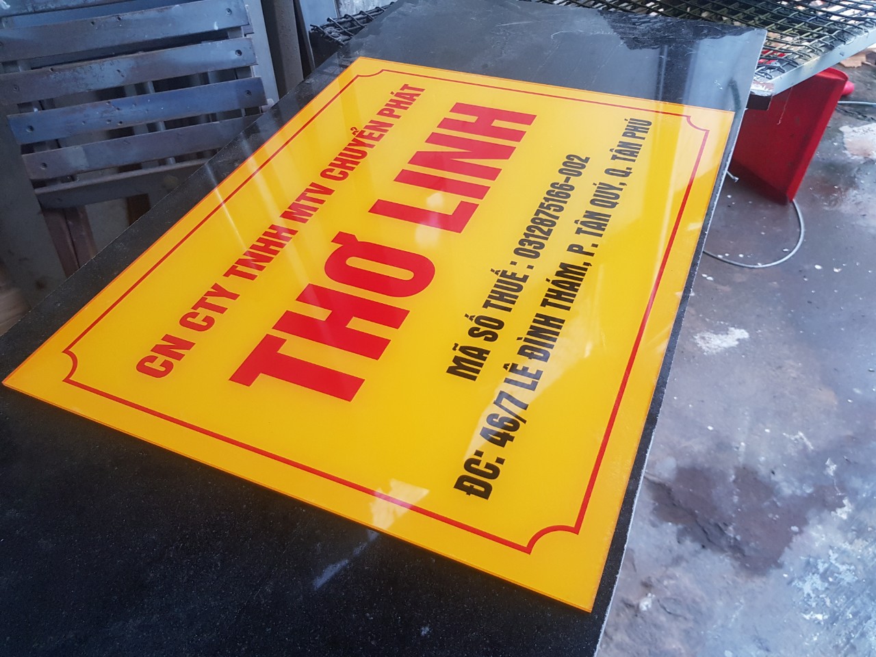 Thiết kế bảng mica quảng cáo sáng tạo tại TP.HCM