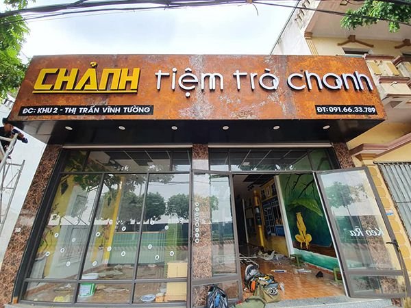 Thiết kế bảng hiệu hộp đèn trà sữa ấn tượng tại TP.HCM