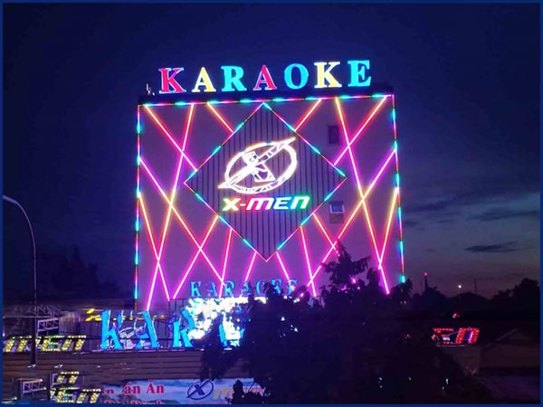 Thiết kế biển quảng cáo karaoke