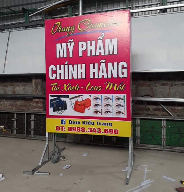 Thi công biển quảng cáo có chân