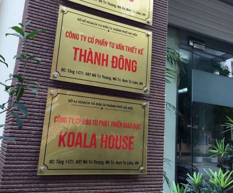 Biển trụ sở công ty