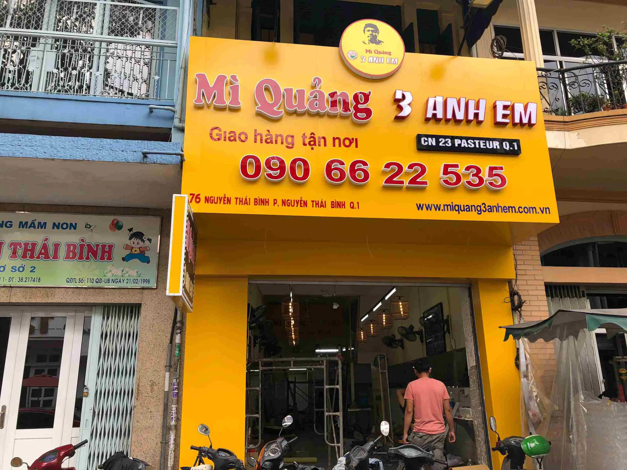 Thi Công Biển Hiệu Chữ Nổi