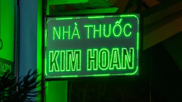 Thiết Kế Biển Vẫy Nhà Thuốc